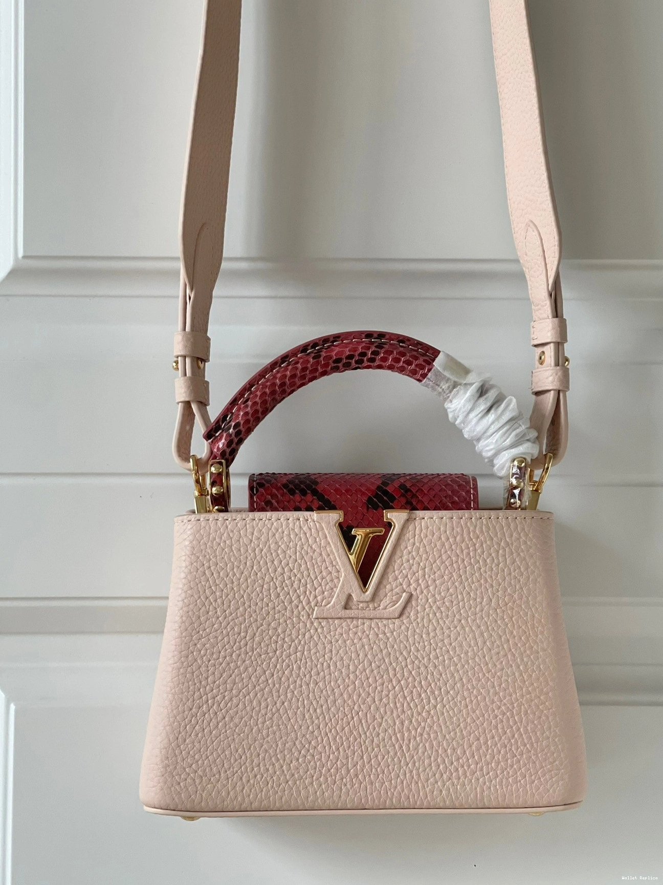 Cheap VUITTON MINI CAPUCINES LOUIS 0719